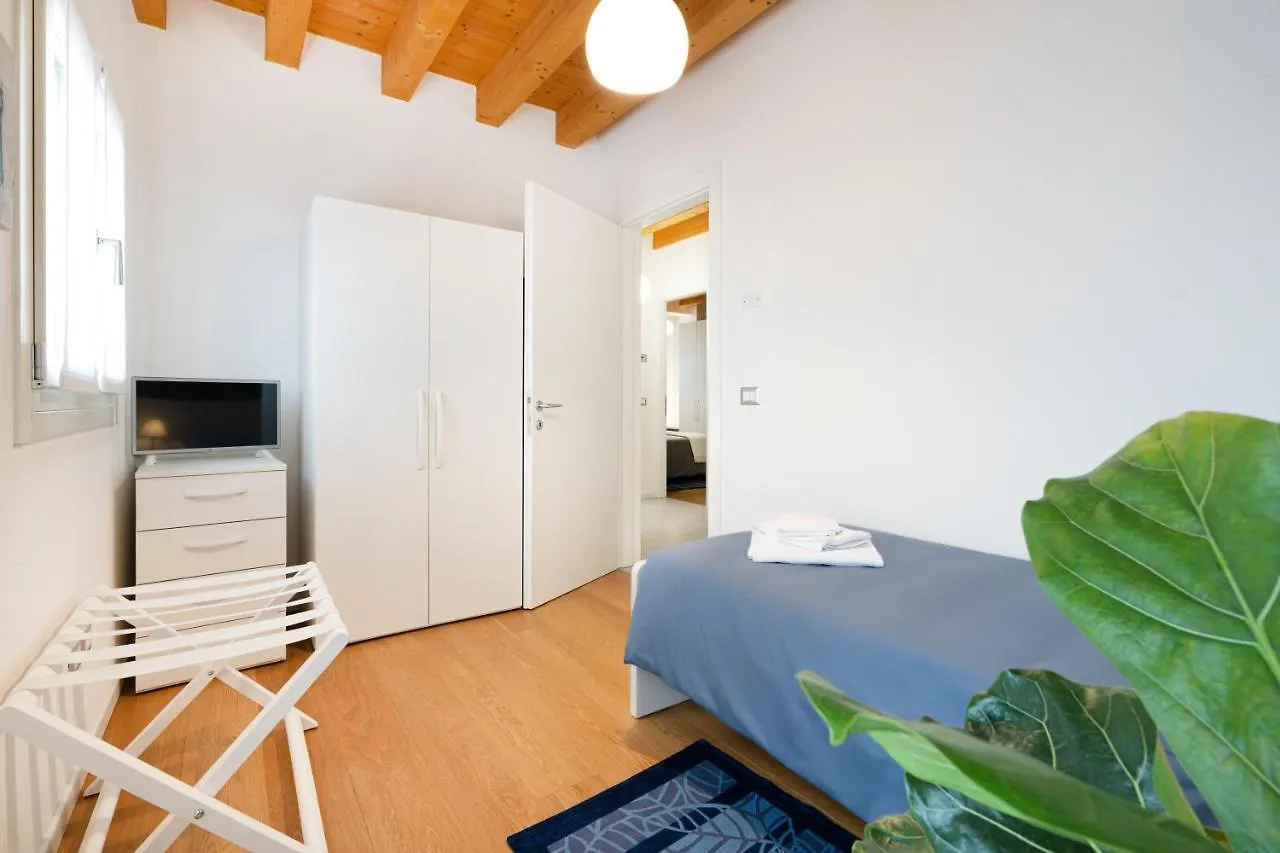 Residence Ca' Degli Antichi Giardini Venedig 2*,