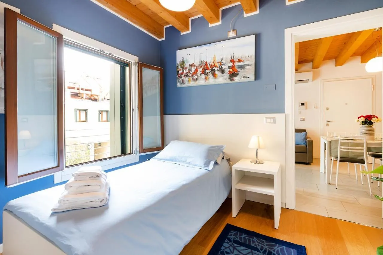 Апарт-отель Residence Ca' Degli Antichi Giardini Venice