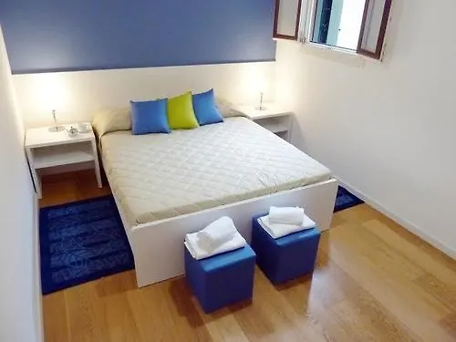 Ca\' Degli Antichi Giardini Apartments location